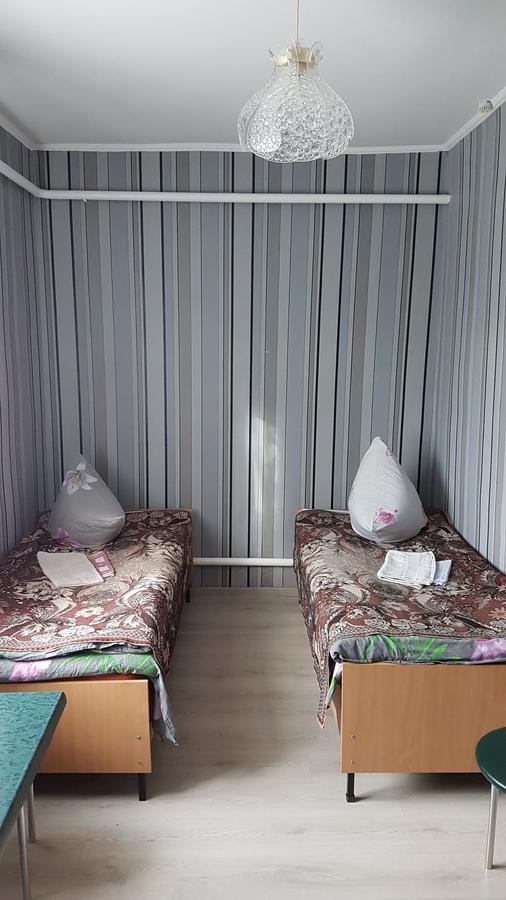 Glamour Hotel Luhyny Zewnętrze zdjęcie
